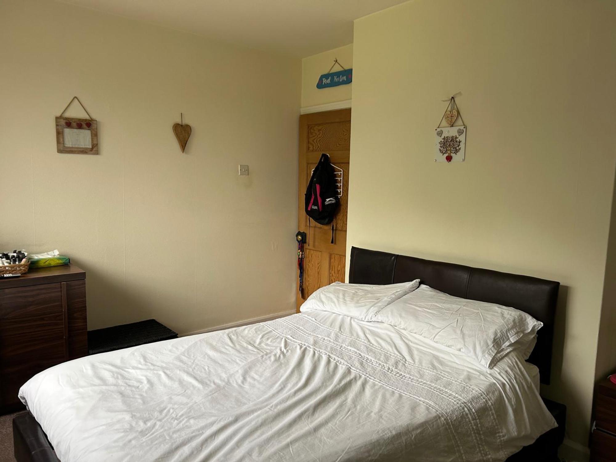 6guests-parking-petsok-familyfriendly-garden *