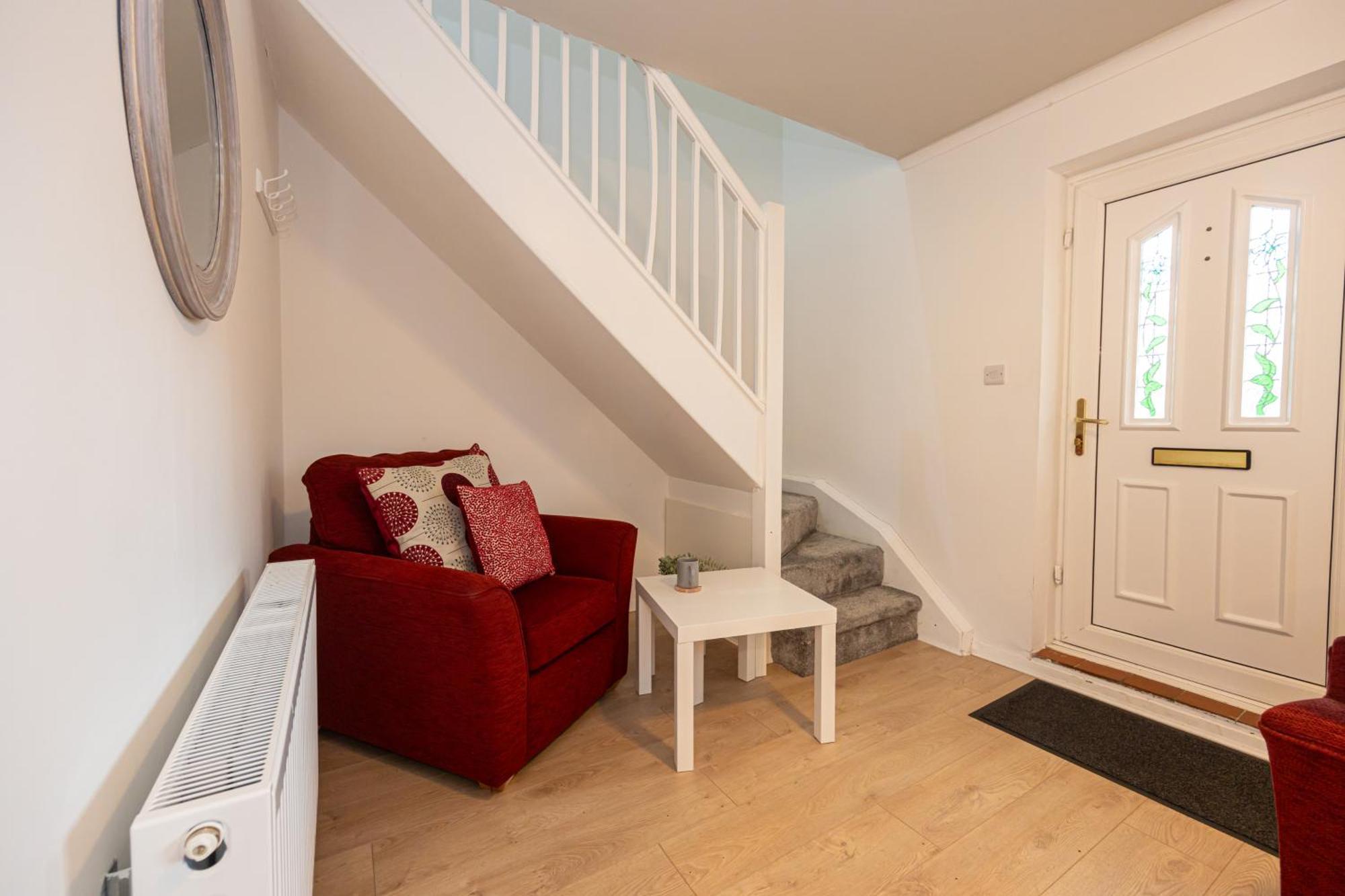Park Mews - Free Parking Holiday home *
