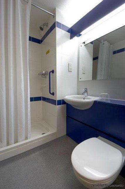 Travelodge Ancoats 3*