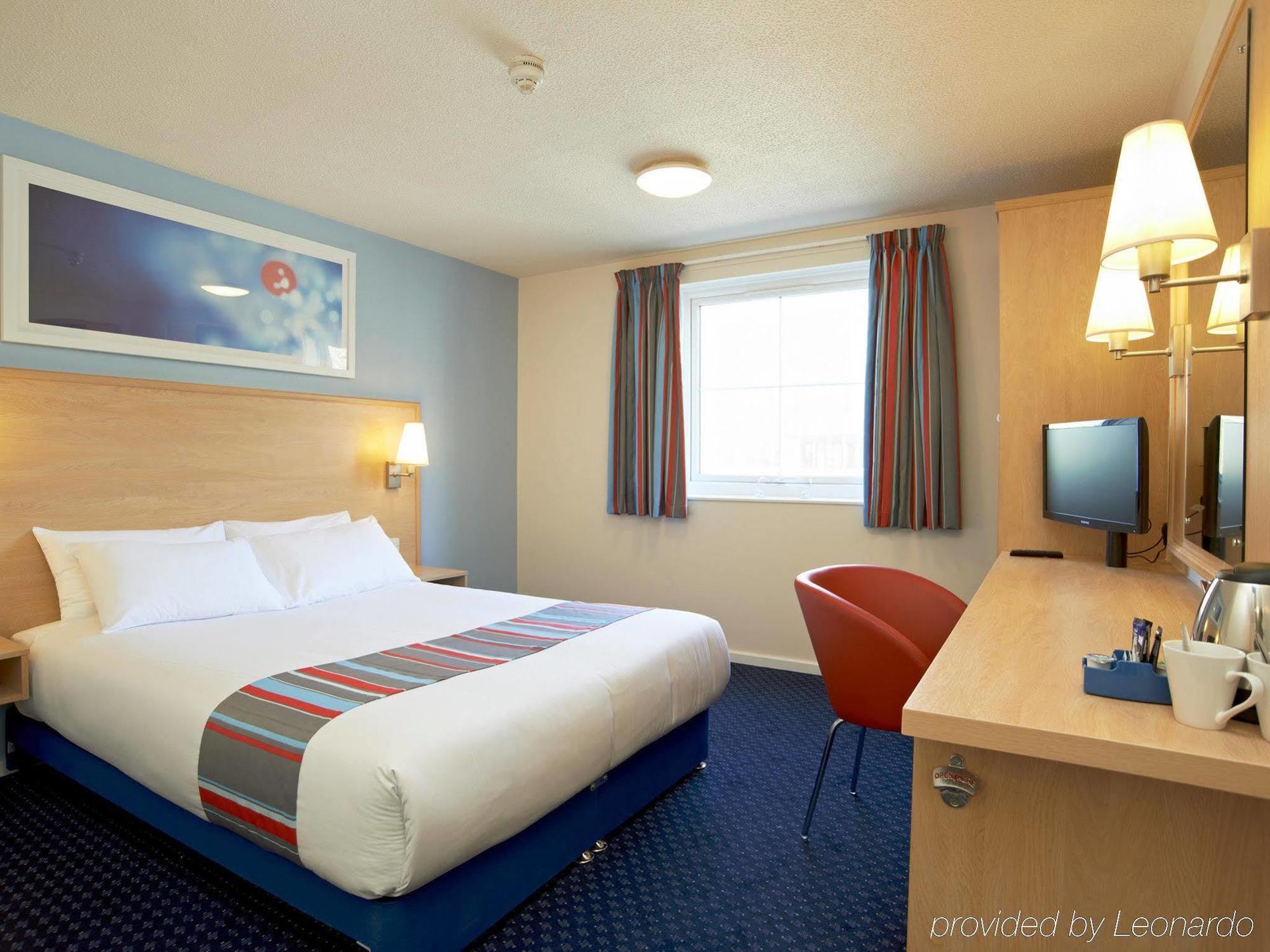Travelodge Ancoats Hotel 3*
