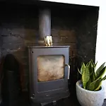 Spacious Family Home In Chorlton