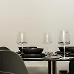 Onpoint Apartments - Spacious 2 Bedroom Apt - City Centre With Balcony