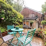 Brookfield Cottage