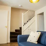 Cosy 3-Bed Home Close To City Centre