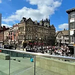 Two Bedrooms Flat - Manchester City Centre