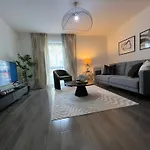Stunning City Centre Home From Home