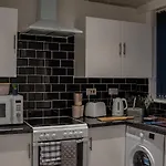 Bv Comfy Spacious 3 Bedroom House At Tatton Street Manchester