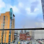 Stylish 2 Bedroom Apartment Manchester City Centre