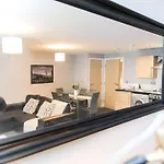 The City Warehouse 2 Bedroom Apartment