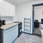 Host & Stay - Alma