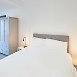 Host & Stay - Alma