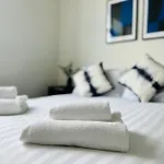 Fabulous One Bedroom Apartment Near Old Trafford Stadium