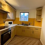 Bigkings Lovely 1Bed Apartment With Free Parking In Central Manchester