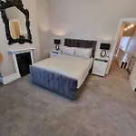 Lovely Home Close To Mcr Centre Inc Cinema