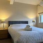 Great House + Air Conditioning + Free Car Parking