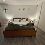 Spacious Room In The Centre Of The Manchester
