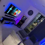Luxury 1 Bedroom Apartment Media City