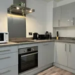 Lovely Entire Flat In Manchester