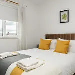 A Delightful Flat In Manchester.
