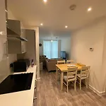Luxury Two Bedrooms Apartment