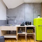 City Centre Vintage Chic Studio