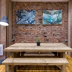 City Centre Vintage Chic Studio