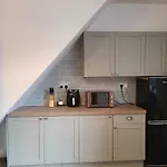 Central Manchester Modern Cosy Home 2 Bed 2 Baths