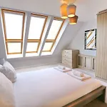 Luxurious Townhouse In Central Manchester