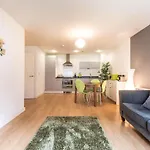 Modern 1Kb 1Db Apt - Salford Quays