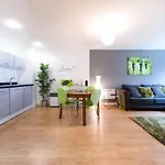Modern 1Kb 1Db Apt - Salford Quays