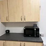 Salford Central 2-Bed - Near Uni & Mcr City Centre