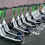 5Mins Jd Gym Supermarket Retail M60 City Centre Salford Queys Media City