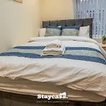 Urban Comfort 4-Bed House - Free Wi-Fi & Parking