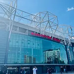 Prime Location: One Bed Apartment In Old Trafford