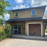 Pass The Keys Lovely 3 Bedroom Property Golf Club And Parking