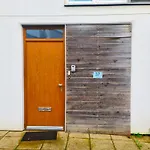 3 Bed House Etihad Stadium, Coop Live Private Parking With Optional Hot Tub