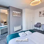 Luxury Deansgate Apt Canal View & Free Parking