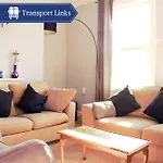 Suite 2 - Chic Private Room Near City Centre