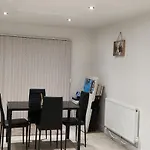 44 Beyers Close