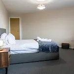 Lovely 2 Bedroom Modern Apartment Manchester