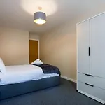 Fantastic Modern 2 Bedroom Apartment, Manchester
