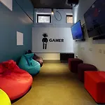 For Students Only Cosy Private Bedrooms At Lambert House In Manchester