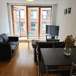 Awesome 1 Bedroom Apartment