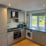 Spacious And Cosy Entire Flat