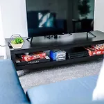 3 Bedroom House With Pool Table And Free Parking - Perfect For Contractors