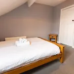 Homely Ensuite Room Near City Centre
