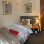 Stay Inn M30