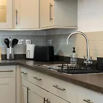Boutique City Centre Apartment