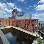 Cosy Central 2 Bed Apartment
