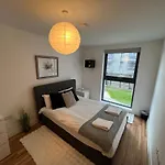 Manchester Waterside Retreat